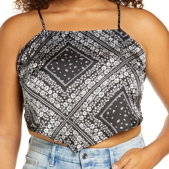 BP | NWT BLACK CLASSIC BANDANA HANDKERCHIEF CROP TOP - Picture 9 of 9